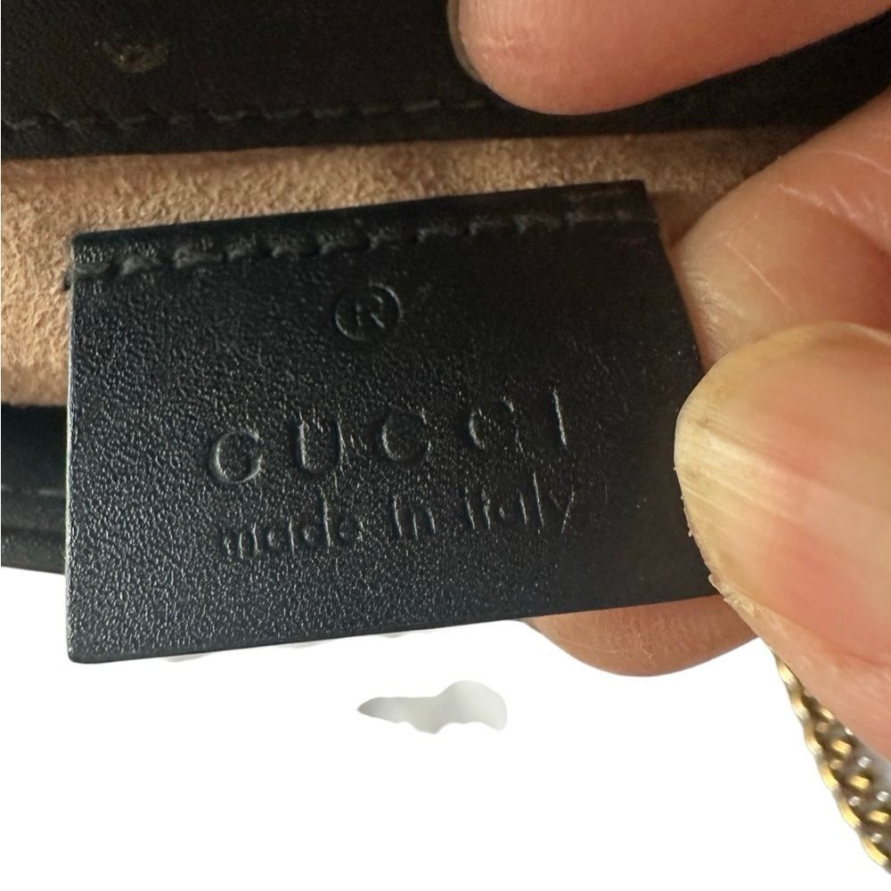 Gucci Black Quilted Crossbody Marmont mini bag Gold Chain - Picture 7 of 16